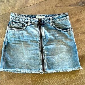 We The Free Denim zip Front Mini Slirt size 27